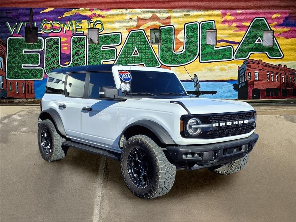 2024 FORD Bronco