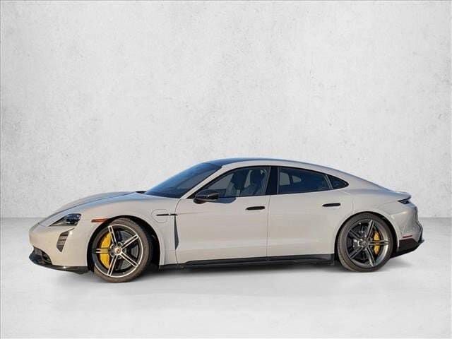 2024 PORSCHE Taycan