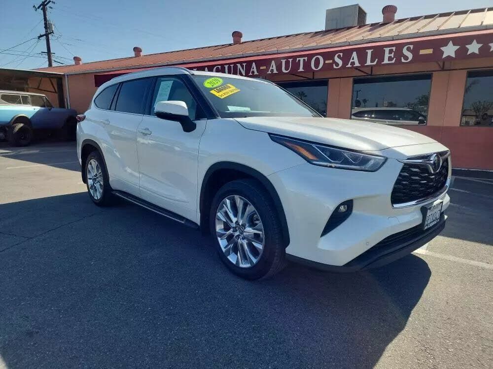 2020 TOYOTA Highlander