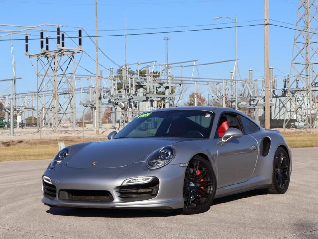 2015 PORSCHE 911