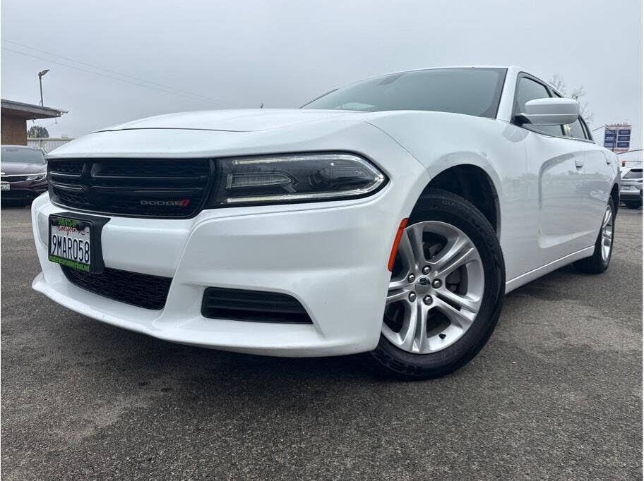 2020 DODGE Charger
