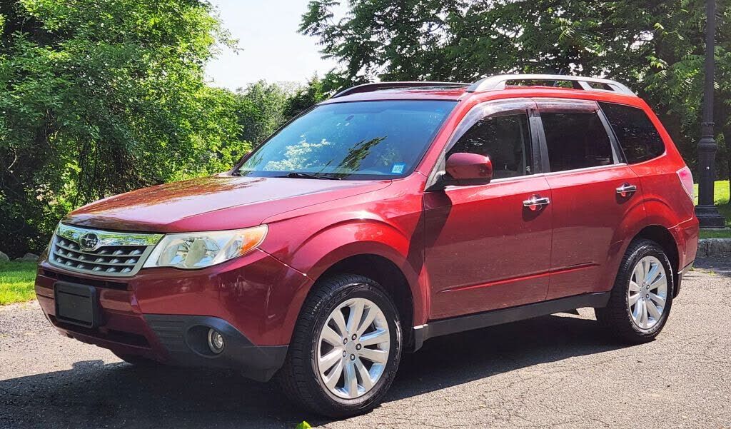 2013 SUBARU Forester