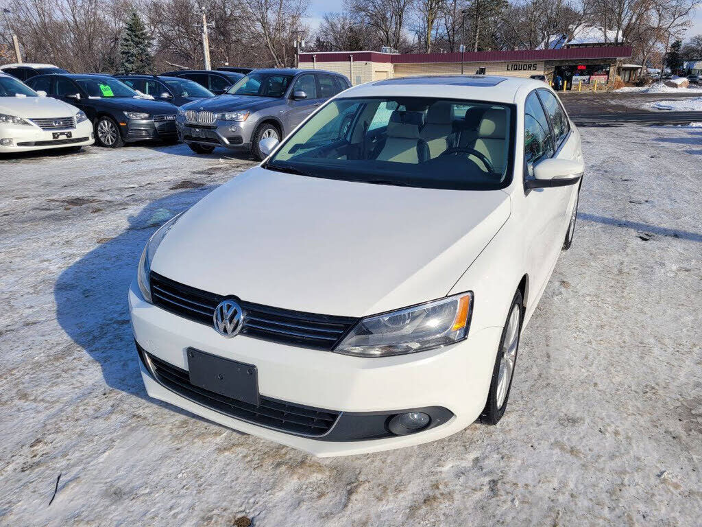 2013 VOLKSWAGEN Jetta