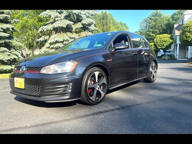 2015 VOLKSWAGEN GTI