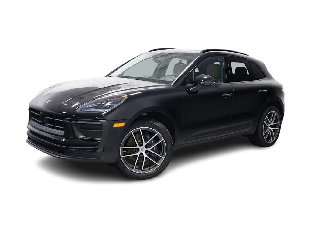 2026 PORSCHE Macan