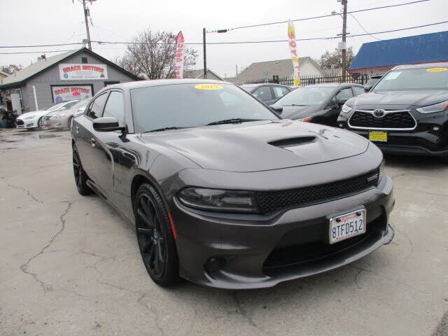 2019 DODGE Charger