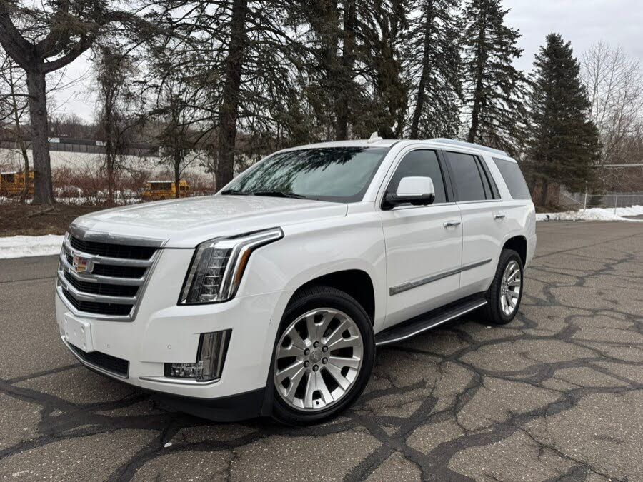 2016 CADILLAC Escalade