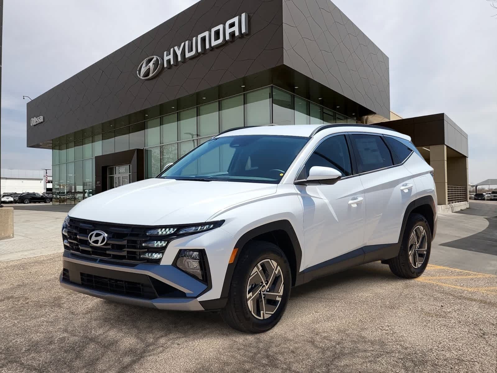 2025 HYUNDAI Tucson