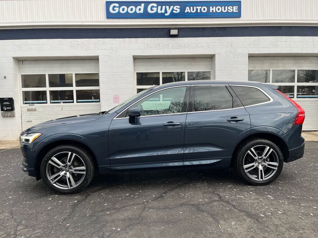 2021 VOLVO XC60