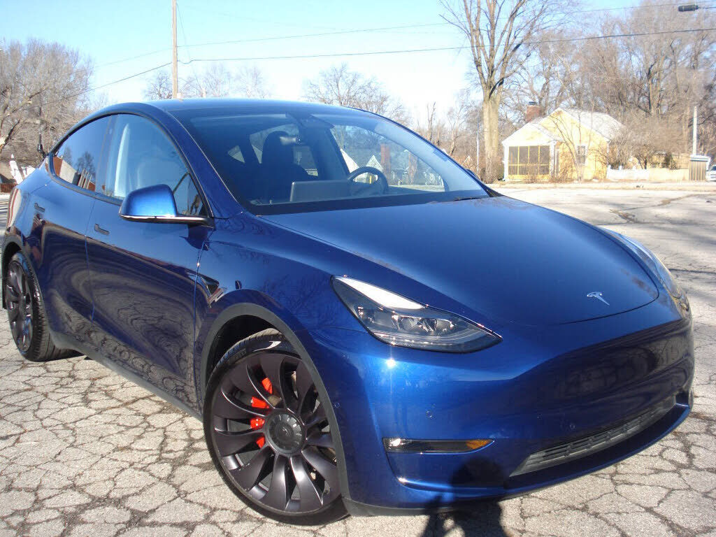 2021 TESLA Model Y