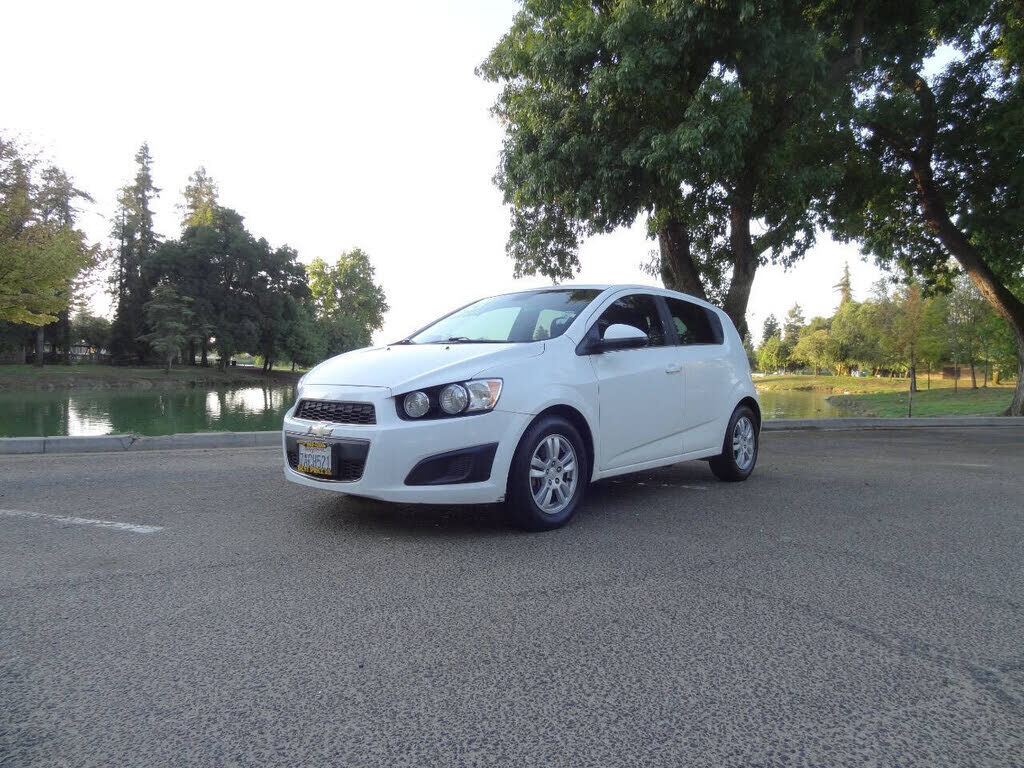 2013 CHEVROLET Sonic