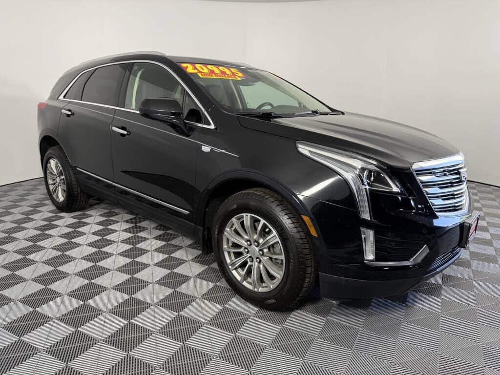 2017 CADILLAC XT5
