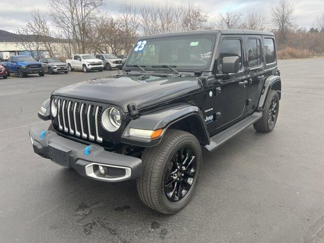 2023 JEEP Wrangler