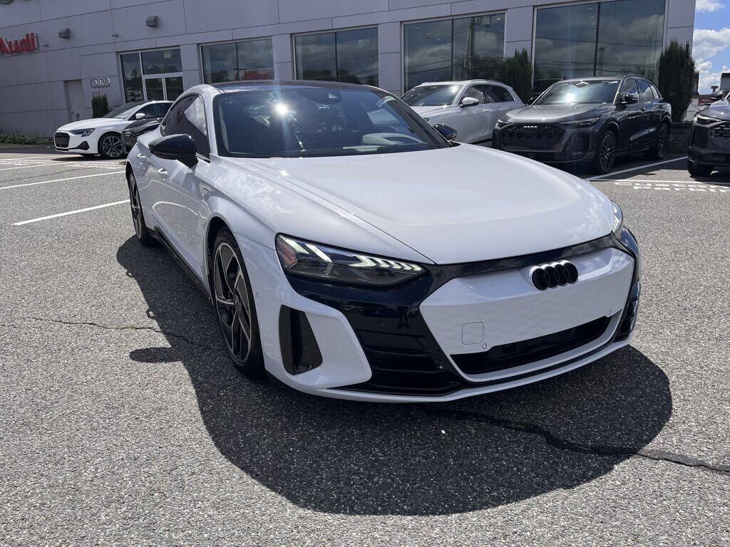 2023 AUDI RS e-tron GT