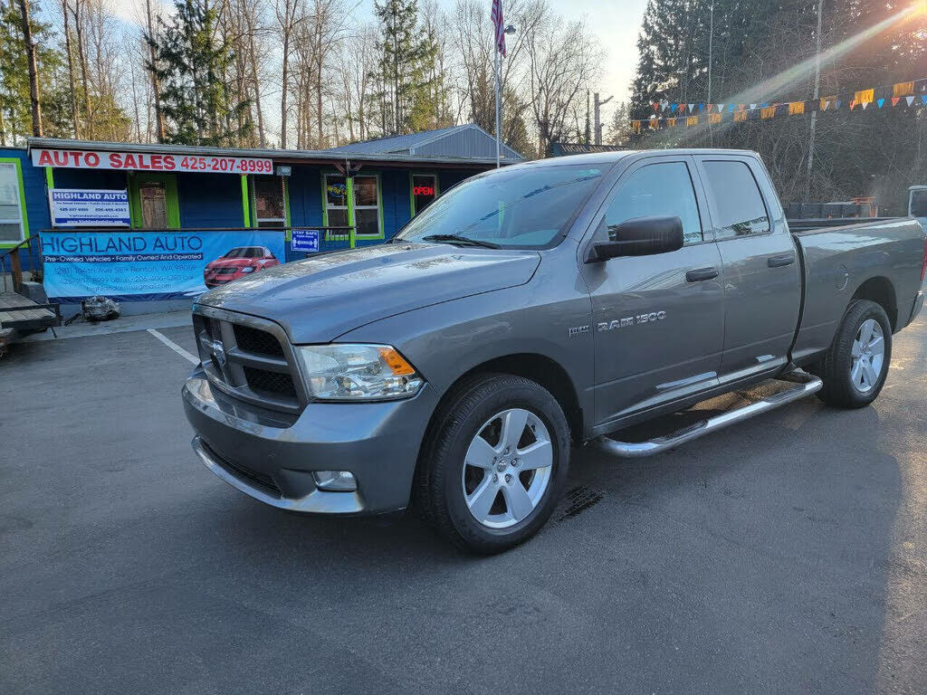 2012 DODGE Ram