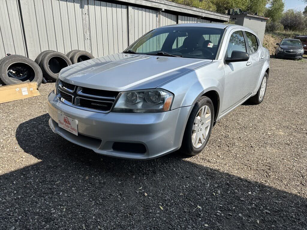 2011 DODGE Avenger
