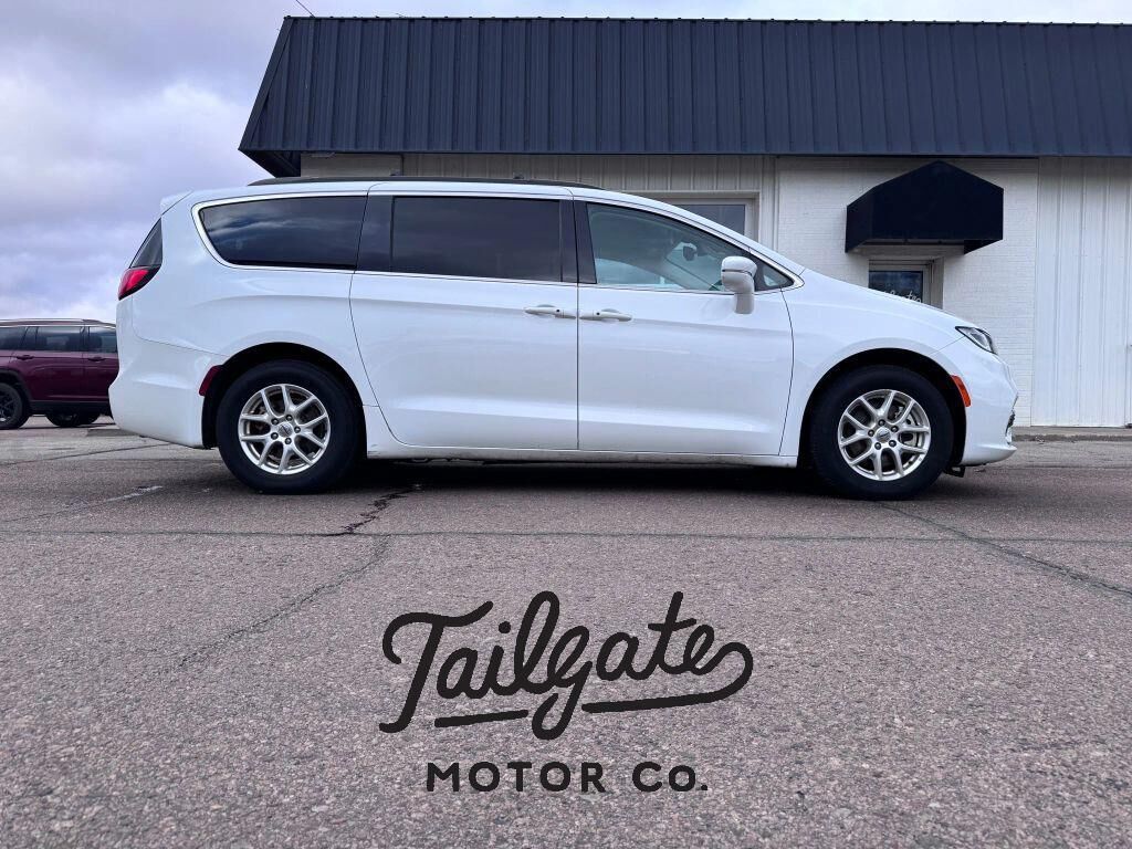 2022 CHRYSLER Pacifica