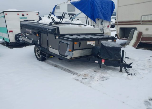 2021 FOREST RIVER Flagstaff Camping Trailer