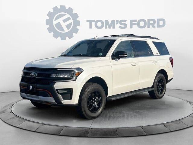 2022 FORD Expedition