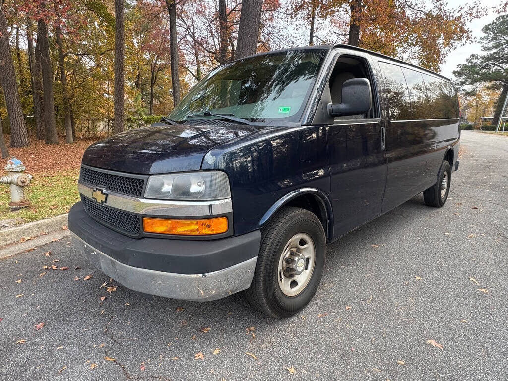 2011 CHEVROLET Express
