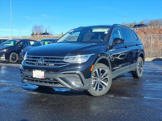 2022 VOLKSWAGEN Tiguan