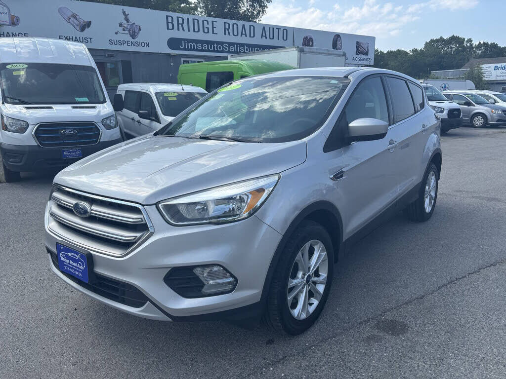 2017 FORD Escape