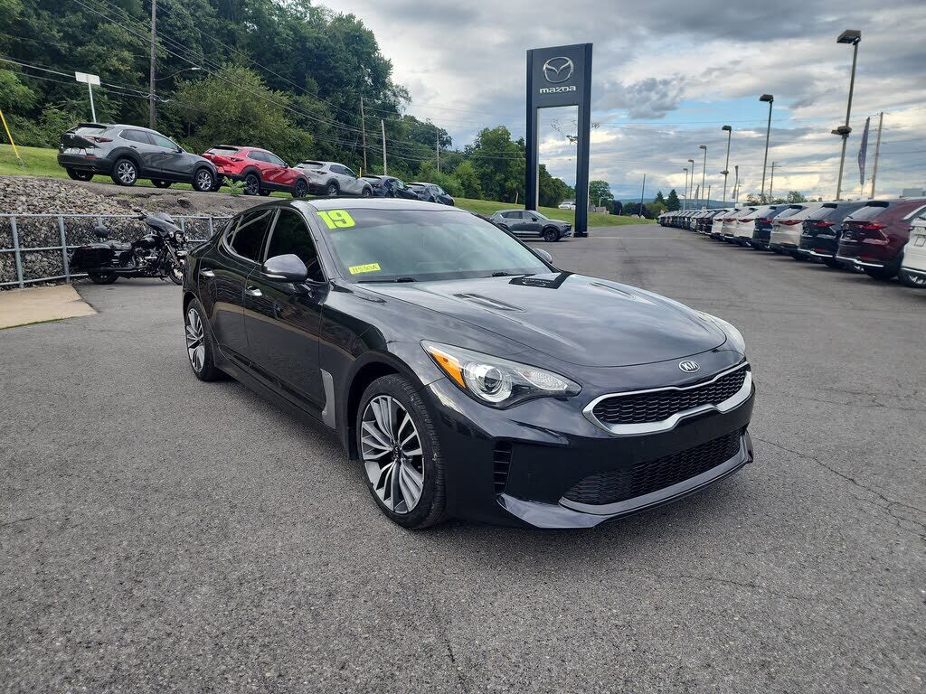 2019 KIA Stinger