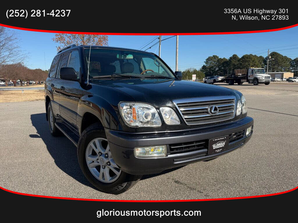 2004 LEXUS LX