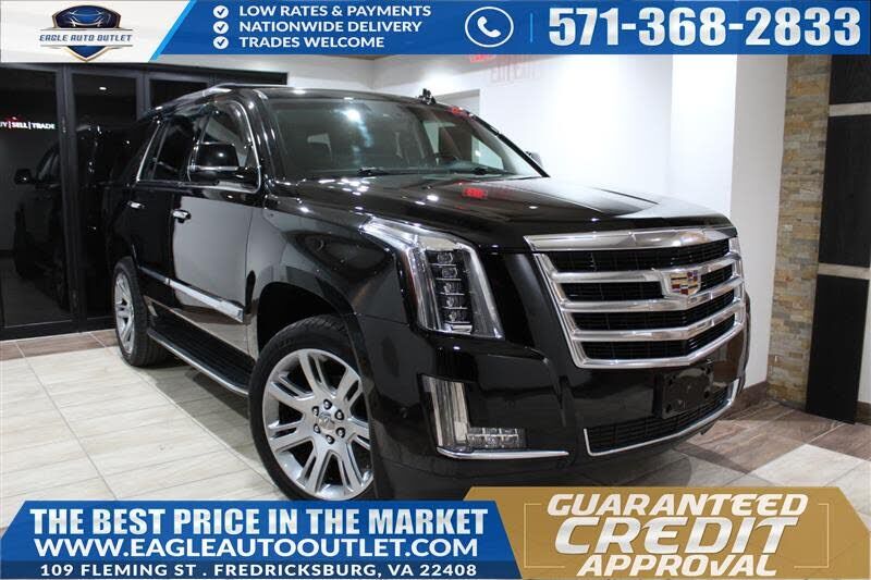 2017 CADILLAC Escalade