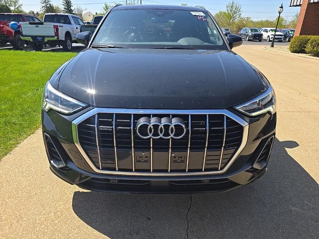 2025 Audi Q3