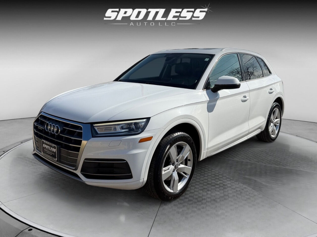 2018 AUDI Q5