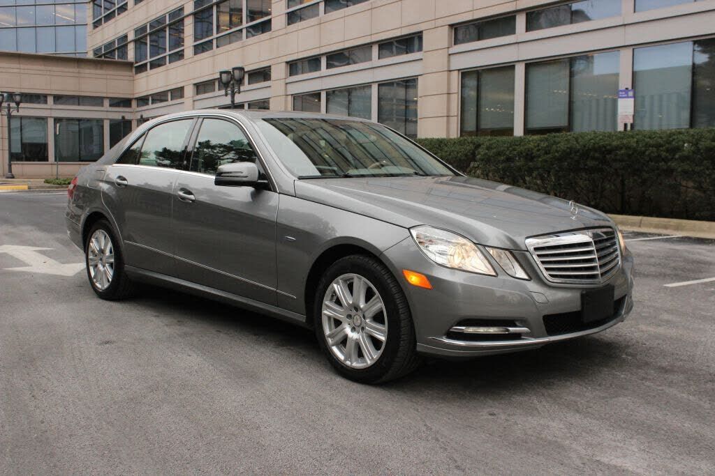 2012 MERCEDES-BENZ E-Class