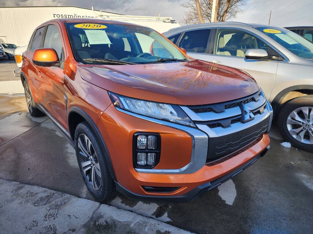 2020 MITSUBISHI Outlander Sport