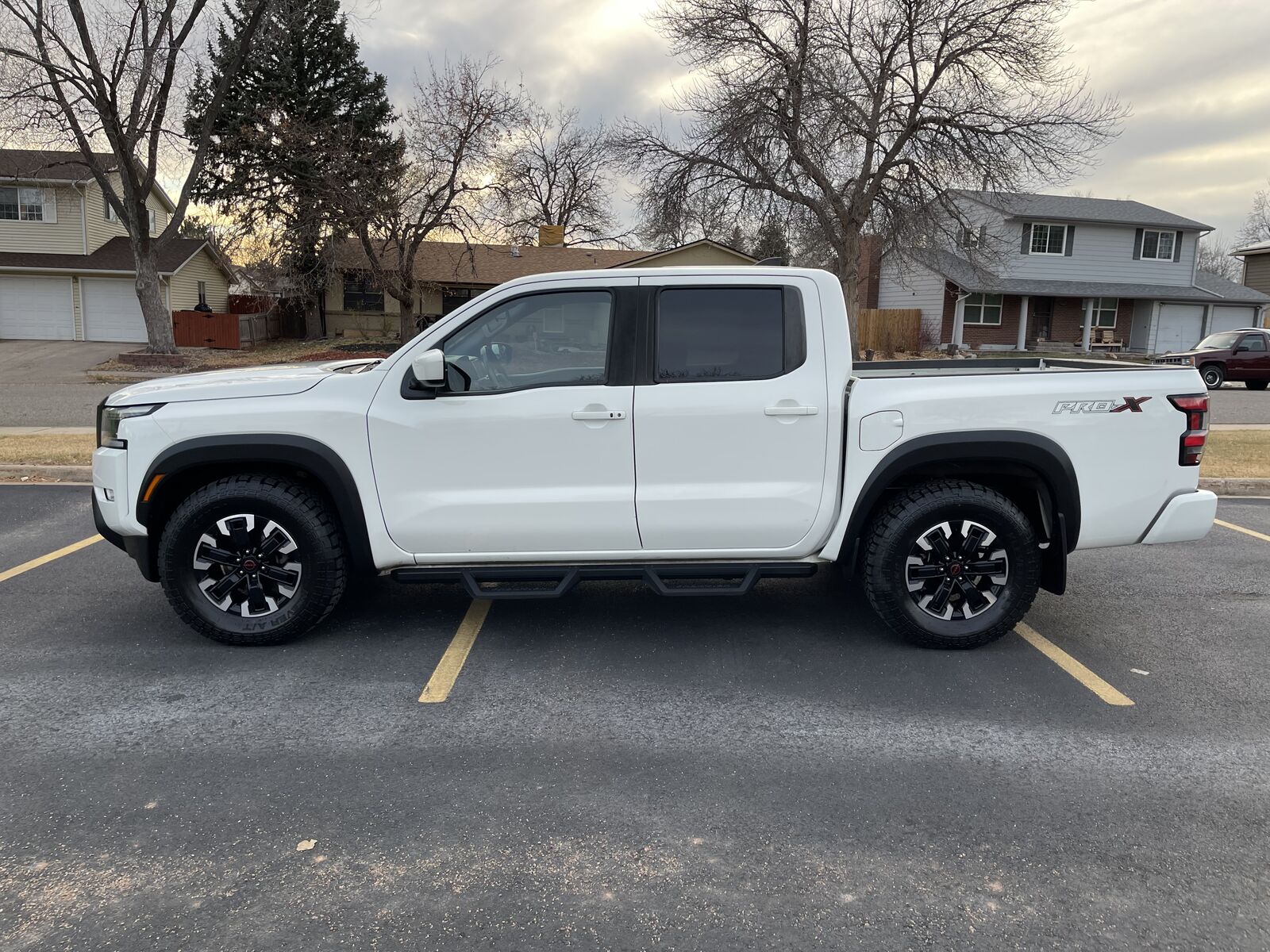 2022 NISSAN Frontier