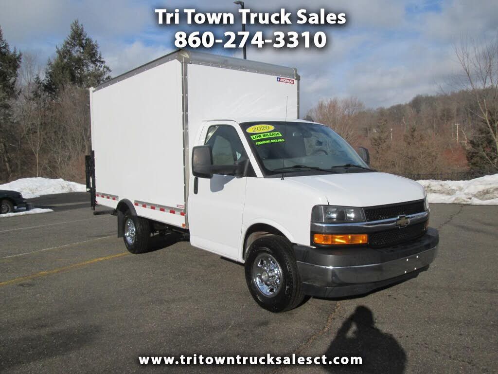 2020 CHEVROLET Express