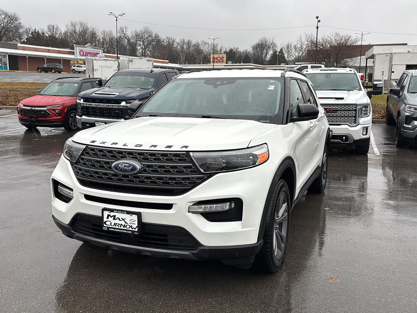 2023 FORD Explorer