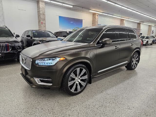 2021 VOLVO XC90