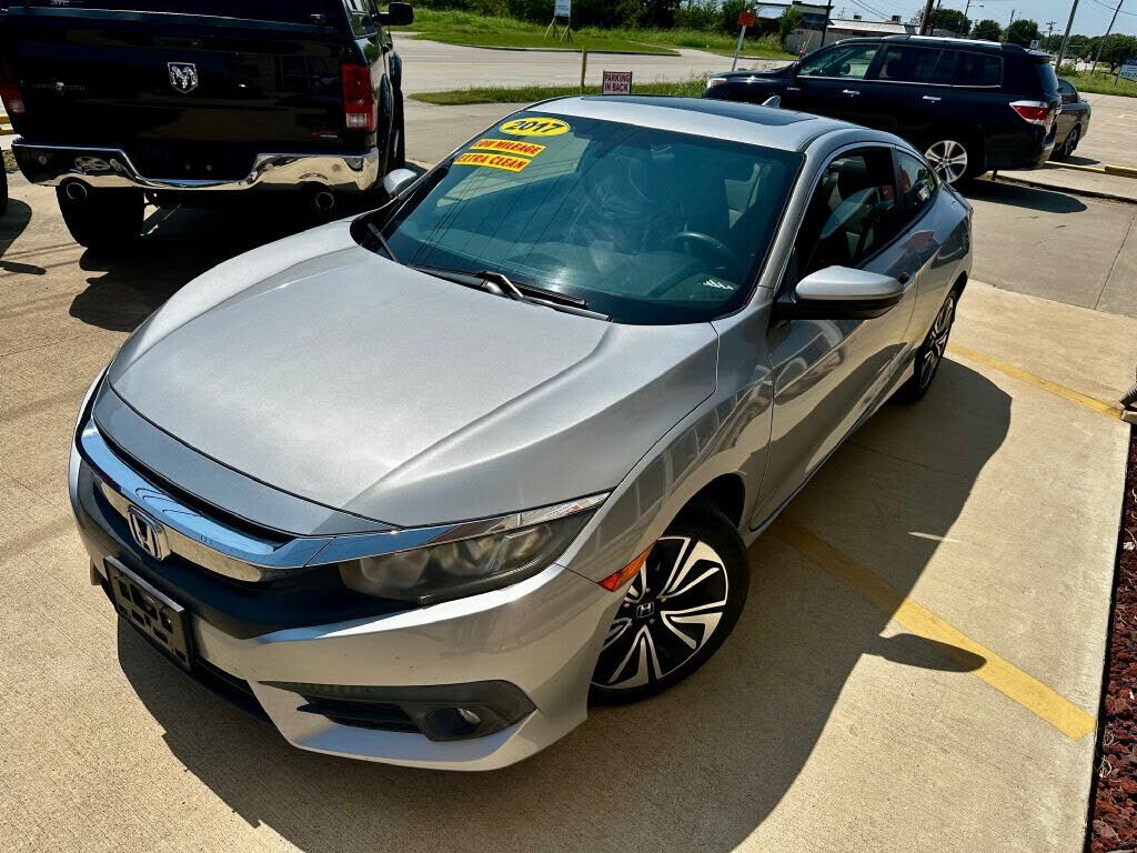 2017 HONDA Civic