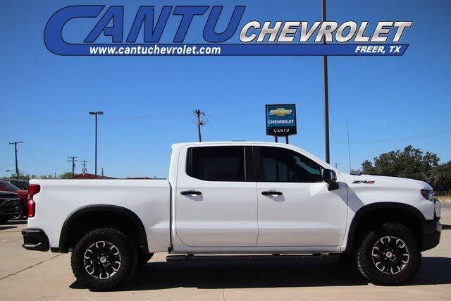 2025 CHEVROLET Silverado