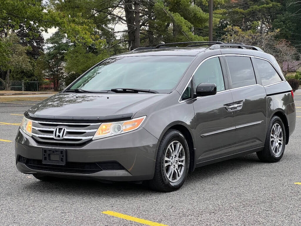 2011 HONDA Odyssey