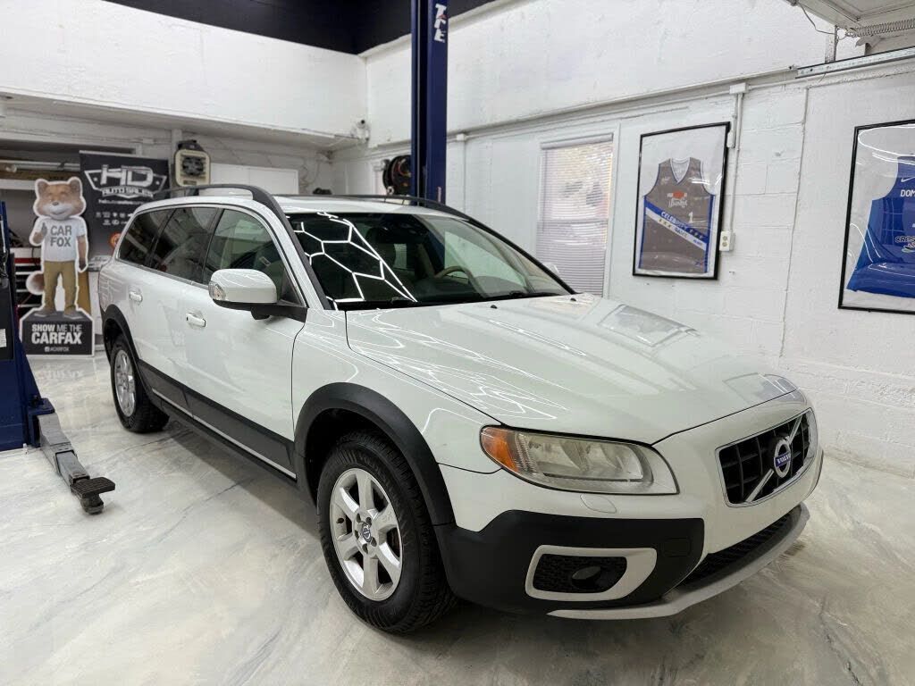 2013 VOLVO XC70
