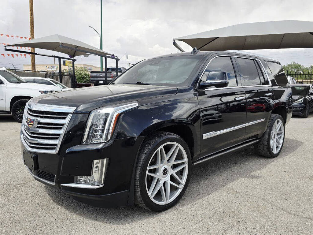 2016 CADILLAC Escalade