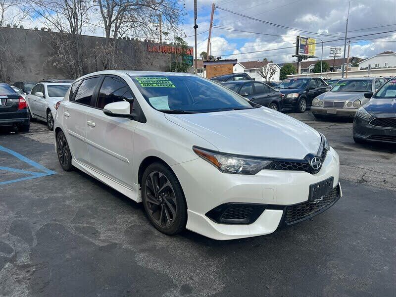 2016 TOYOTA Scion