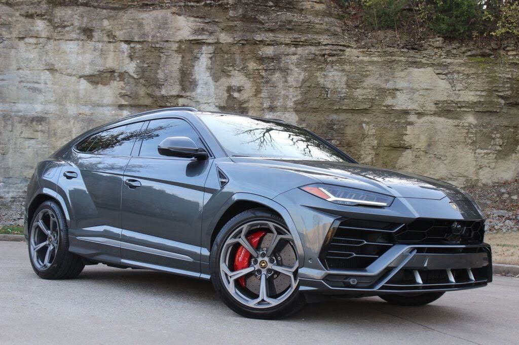2019 LAMBORGHINI URUS