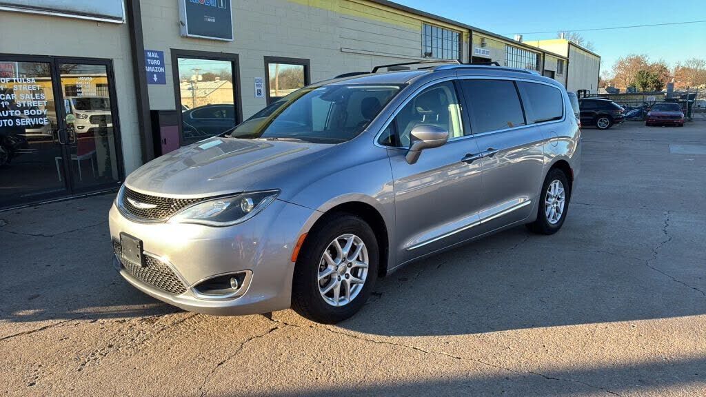 2020 CHRYSLER Pacifica