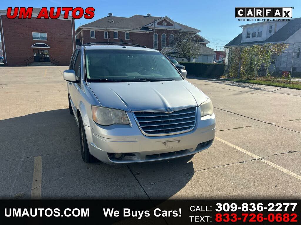 2009 CHRYSLER Town and Country