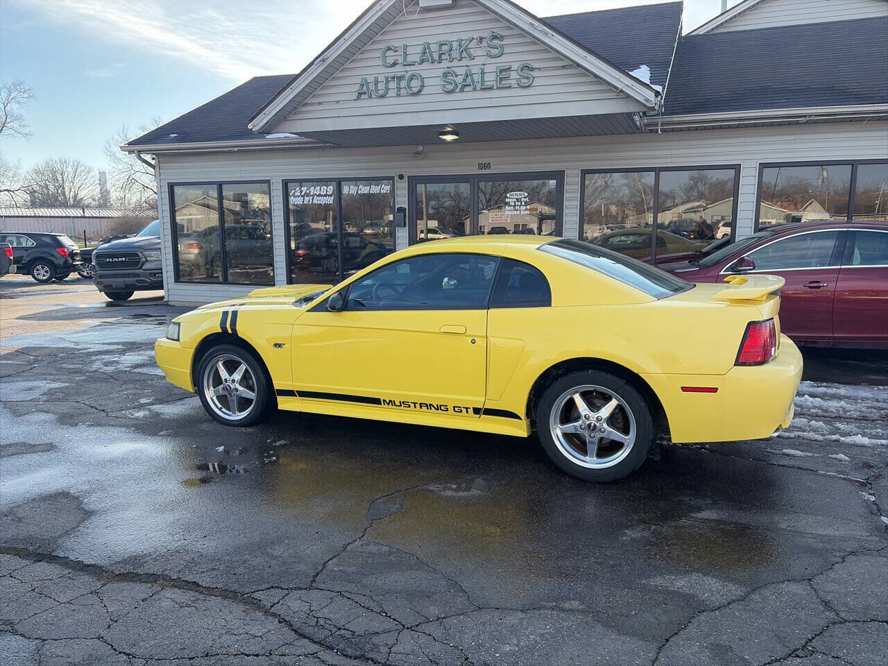2001 FORD Mustang
