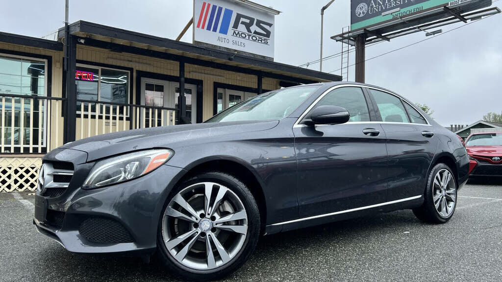 2016 MERCEDES-BENZ C-Class