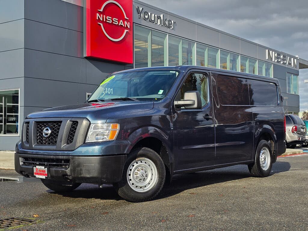 2014 NISSAN NV