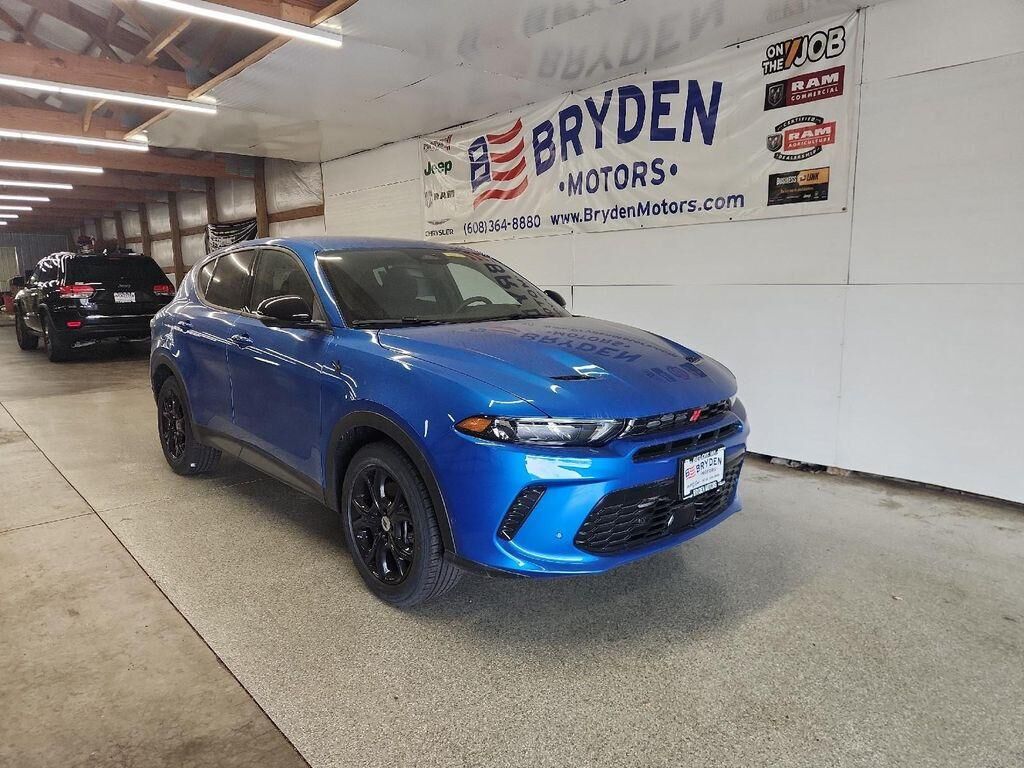 2025 DODGE HORNET